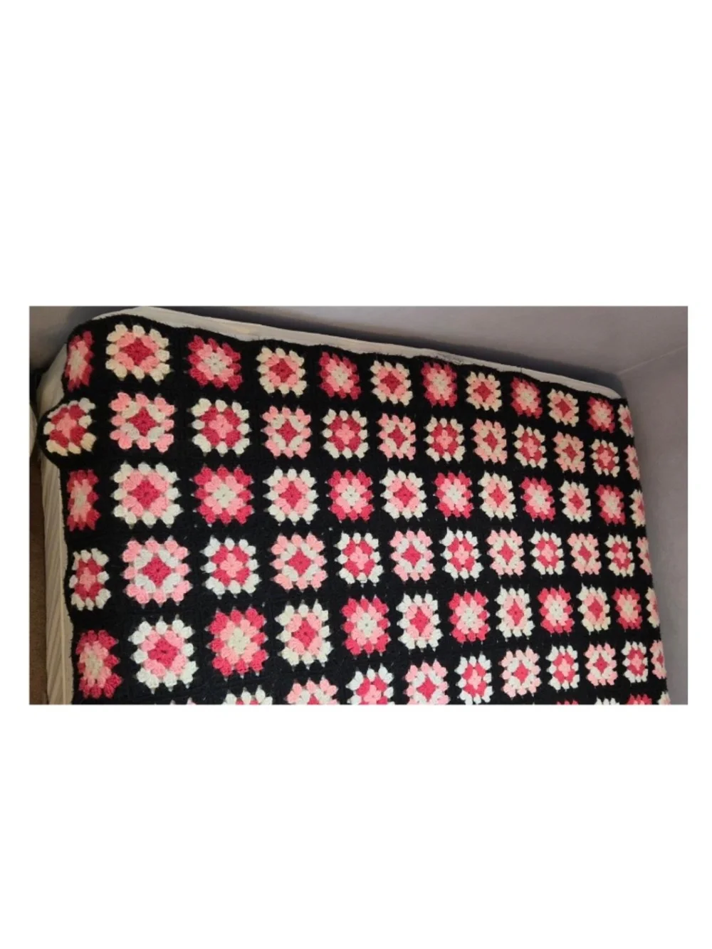 Vintage 80s Blanket Queen Hand Crocheted Black Pink White Granny Square Home VTG